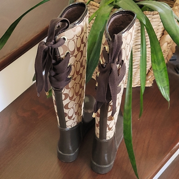 Coach Tristee rain boots - Picture 3 of 7